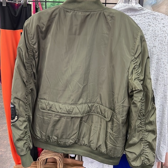 NWT Zinovizo mens olive green bomber jacket - Picture 5 of 5